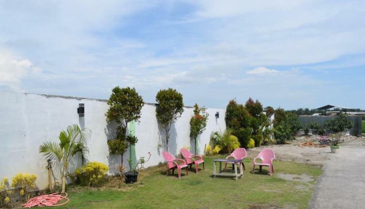 Sungairampah Hotel Grand Family מראה חיצוני תמונה