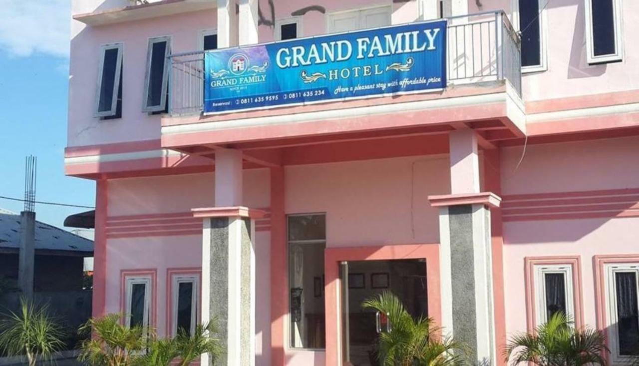 Sungairampah Hotel Grand Family מראה חיצוני תמונה