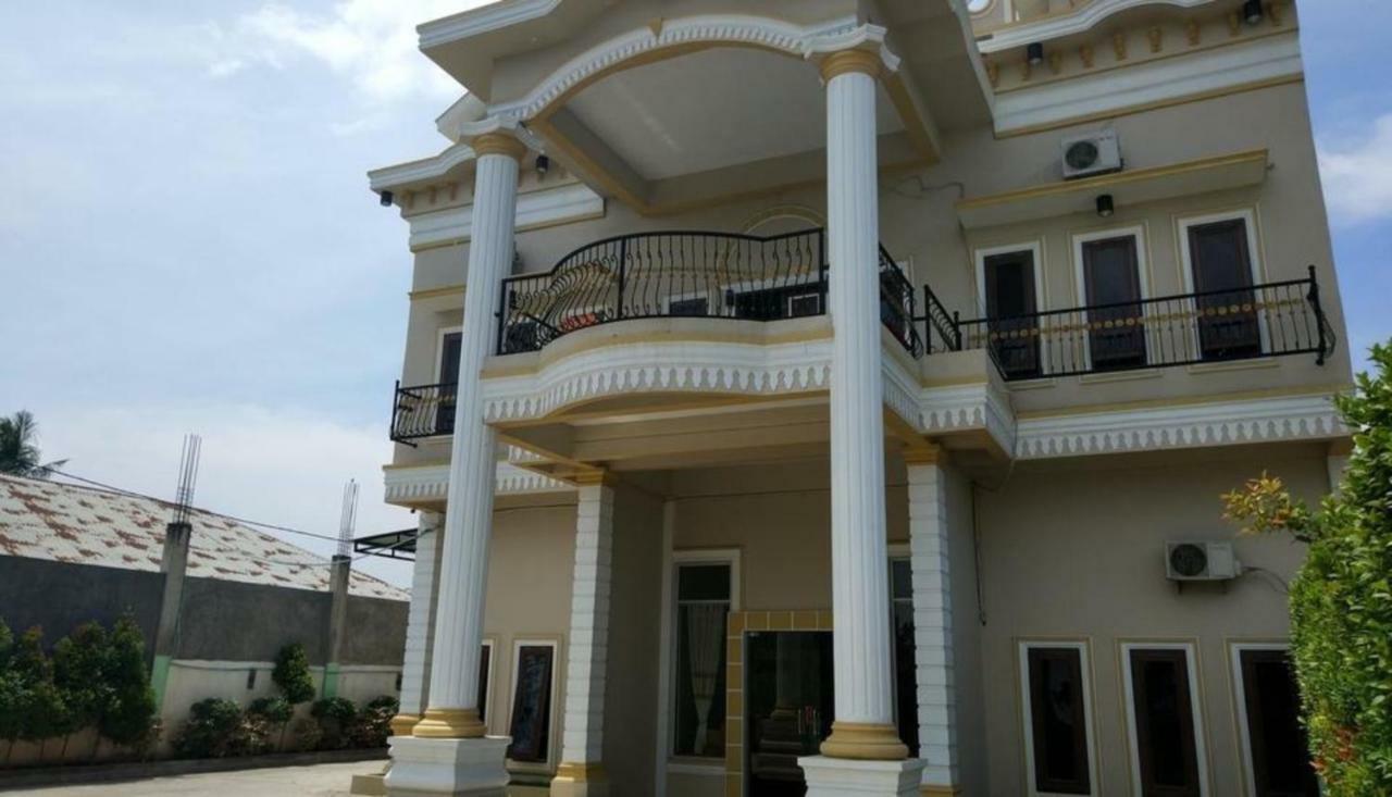 Sungairampah Hotel Grand Family מראה חיצוני תמונה